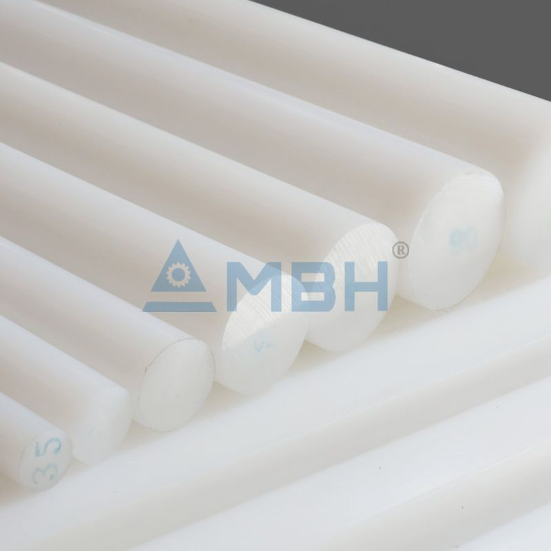 \High-purity PFA plastic rods with excellent chemical resistance for industrial use.